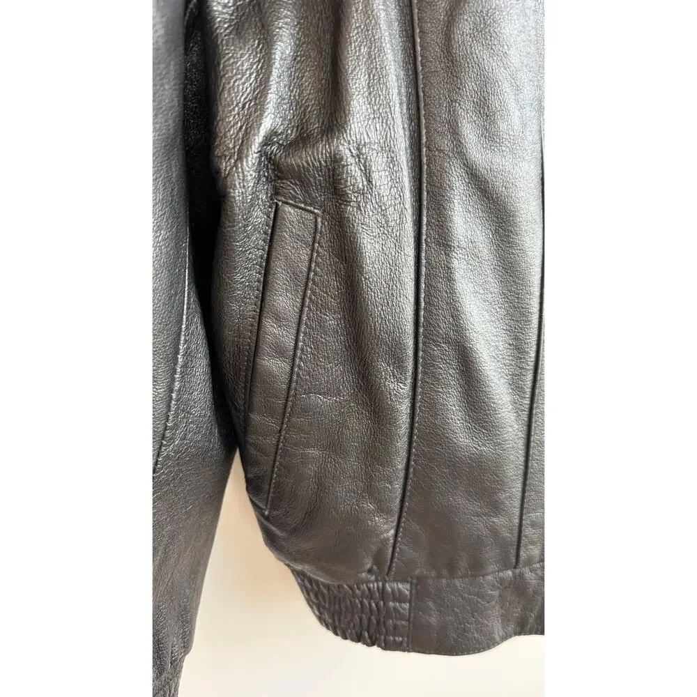 Vintage Men's Leather Black Leather Bomber Jacket Size Small
